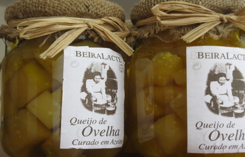 Queijo de Ovelha em Azeite Beiralacte